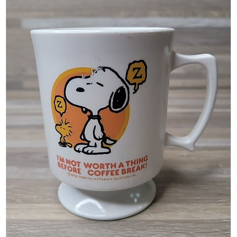 VTG Peanuts "I'm Not Worth a Thing Before‎ Coffee Break!" Plastic Cup w/ Handle